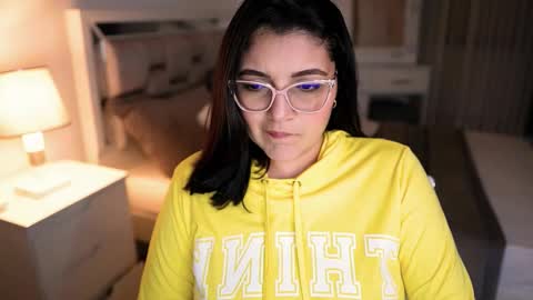 Camila buitrago online show from October 1, 2025, 11:44 pm