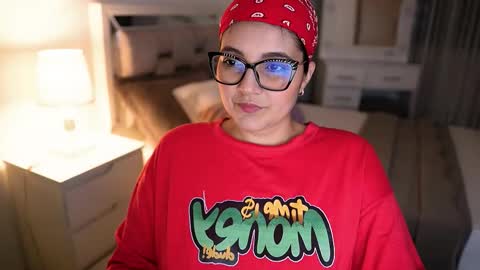 Camila buitrago online show from October 17, 2025, 2:48 am