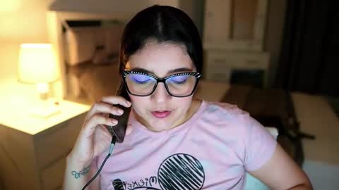 Camila buitrago online show from January 18, 2026, 12:14 am