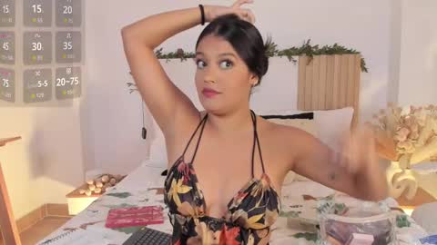 camila_bustamante_ online show from January 6, 2026, 4:54 pm