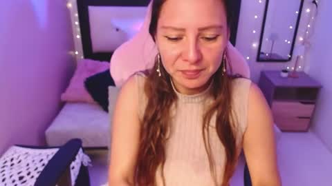 Snapshot of camila_delarosa chatting on July 27, 2026, 3:41 pm camila online show from July 27, 2026, 3:41 pm