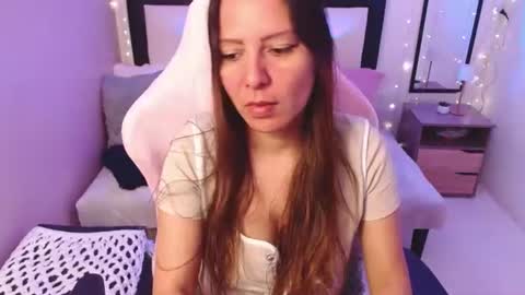 Snapshot of camila_delarosa chatting on July 31, 2026, 5:23 pm camila online show from July 31, 2026, 5:23 pm
