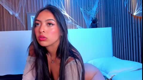 Snapshot of camila_dupont chatting on November 5, 2025, 3:50 am Camila online show from November 5, 2025, 3:50 am