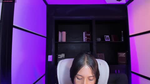 C A M I L A online show from January 21, 2025, 5:16 am