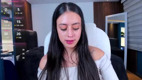 camila_martinez9 online show from March 3, 2025, 2:37 pm