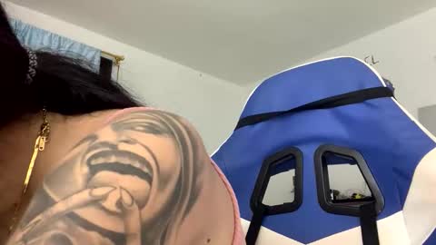 Snapshot of camila_trans19 chatting on November 27, 2025, 5:37 pm Camila online show from November 27, 2025, 5:37 pm