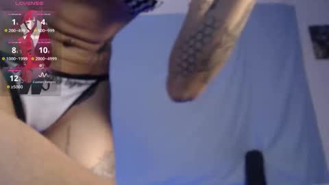 kira online show from April 15, 2026, 10:54 pm