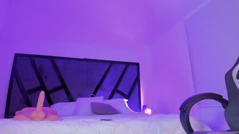 Snapshot of camilapreston_ chatting on April 28, 2026, 6:29 am camila preston online show from April 28, 2026, 6:29 am