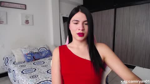 X IGcamiryan01 online show from February 14, 2025, 4:31 pm