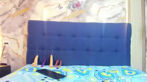 camilavualteros online show from January 9, 2026, 8:21 pm