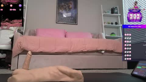 Snapshot of camillacassidy chatting on April 11, 2026, 10:25 pm CamillaCassidy online show from April 11, 2026, 10:25 pm