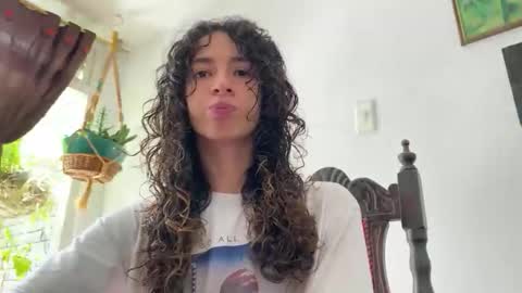 Snapshot of camille_delrey chatting on December 18, 2025, 4:35 pm Camille online show from December 18, 2025, 4:35 pm