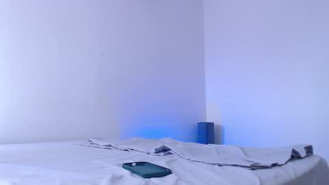 camilo_contre21 online show from March 12, 2026, 7:09 pm