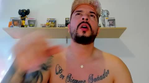 Snapshot of camilo_restrepo21 chatting on December 15, 2025, 4:44 pm camilo_restrepo21 online show from December 15, 2025, 4:44 pm