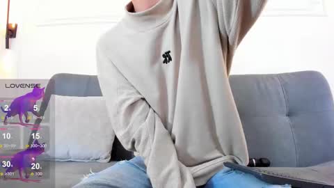 Snapshot of camilo_stark chatting on February 24, 2026, 3:15 am Camilo online show from February 24, 2026, 3:15 am