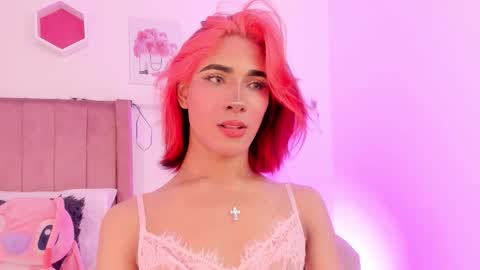 Snapshot of camilodoumit chatting on October 27, 2025, 5:17 pm CamiloDoumit online show from October 27, 2025, 5:17 pm