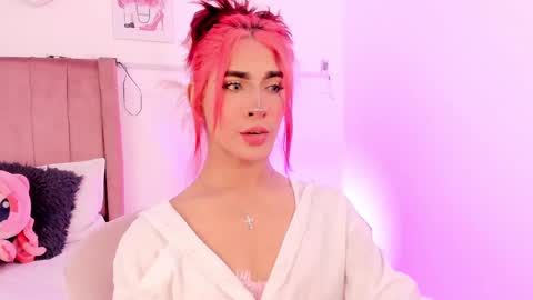 Snapshot of camilodoumit chatting on November 3, 2025, 5:14 pm CamiloDoumit online show from November 3, 2025, 5:14 pm