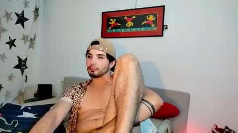 camilo online show from December 15, 2025, 1:54 am