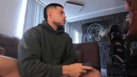 Snapshot of camilowatson chatting on October 30, 2025, 1:23 pm Camilo Watson online show from October 30, 2025, 1:23 pm