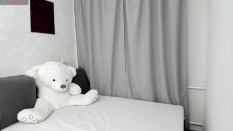 camladylux online show from March 24, 2026, 11:21 pm