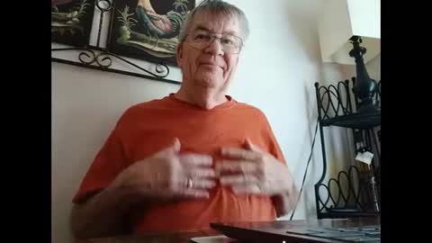 camlover1231234 online show from October 26, 2025, 5:30 pm