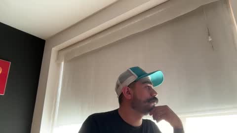 Snapshot of camm_27 chatting on April 12, 2026, 9:53 pm camm_27 online show from April 12, 2026, 9:53 pm