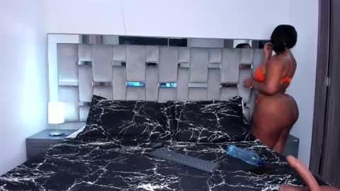 Snapshot of cammiila chatting on March 7, 2025, 7:05 pm Camila online show from March 7, 2025, 7:05 pm