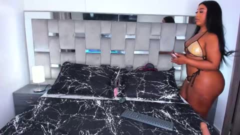 Snapshot of cammiila chatting on September 20, 2025, 10:49 am Camila online show from September 20, 2025, 10:49 am