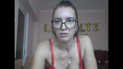 Cammy online show from October 18, 2025, 1:45 pm