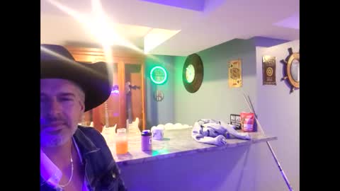 Snapshot of campbellcourtney385 chatting on January 10, 2026, 4:25 am campbellcourtney385 online show from January 10, 2026, 4:25 am