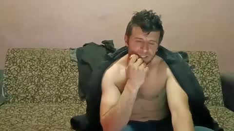 Snapshot of camshow22cm chatting on March 7, 2025, 8:22 pm FREMAN online show from March 7, 2025, 8:22 pm