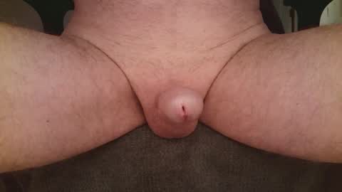 Snapshot of camster732 chatting on October 30, 2025, 2:13 am Camster online show from October 30, 2025, 2:13 am