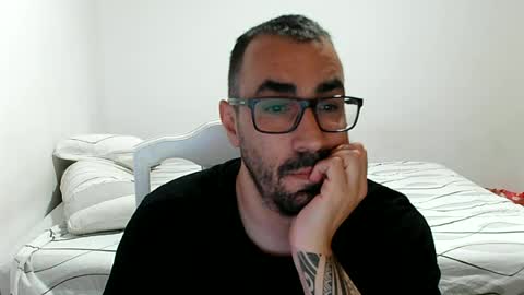 Snapshot of canario2388 chatting on June 11, 2026, 6:50 pm canario2388 online show from June 11, 2026, 6:50 pm