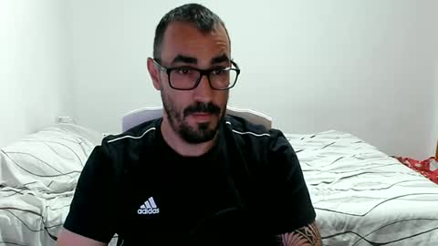 Snapshot of canario2388 chatting on June 14, 2026, 6:54 pm canario2388 online show from June 14, 2026, 6:54 pm