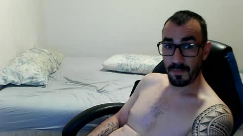 Snapshot of canario2388 chatting on July 28, 2026, 11:15 pm canario2388 online show from July 28, 2026, 11:15 pm