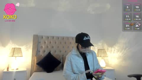 Candie  online show from November 11, 2025, 11:10 am