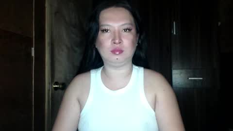 Snapshot of candiiice18 chatting on February 24, 2026, 8:23 am candiiice18 online show from February 24, 2026, 8:23 am