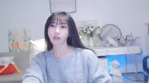 candy8998 online show from October 24, 2025, 10:50 pm