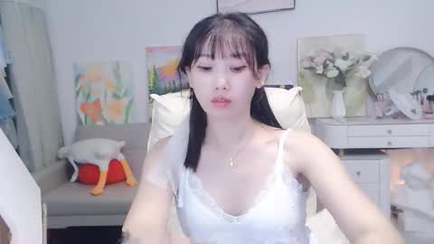 candy8998 online show from November 5, 2025, 9:53 am