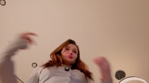 Snapshot of candy_aanna chatting on May 23, 2026, 6:12 pm Hey there Im Anna 21 years old online show from May 23, 2026, 6:12 pm