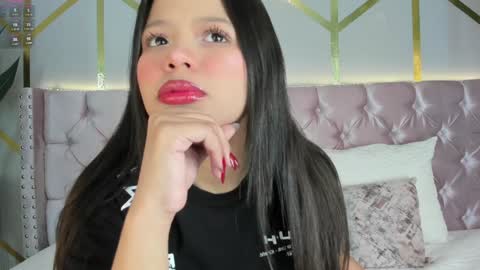 Snapshot of candy_beck chatting on December 6, 2024, 3:33 pm Candy Beck online show from December 6, 2024, 3:33 pm