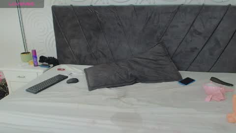 Snapshot of candy_bony chatting on February 13, 2025, 1:19 am candy_bony online show from February 13, 2025, 1:19 am