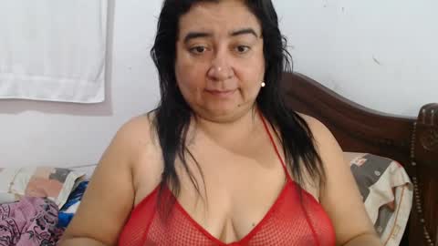Snapshot of candy_candi chatting on December 23, 2024, 5:17 am lucy online show from December 23, 2024, 5:17 am