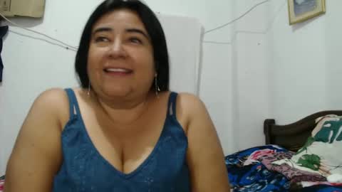 Snapshot of candy_candi chatting on January 15, 2025, 2:17 am lucy online show from January 15, 2025, 2:17 am