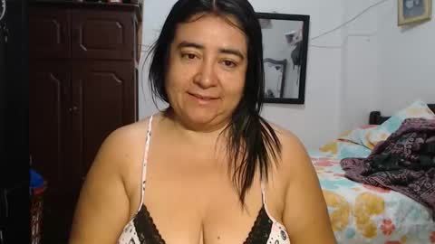 Snapshot of candy_candi chatting on January 12, 2026, 3:34 am lucy online show from January 12, 2026, 3:34 am