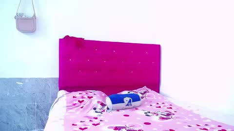 CANDY DUSTANO online show from February 20, 2026, 9:15 pm