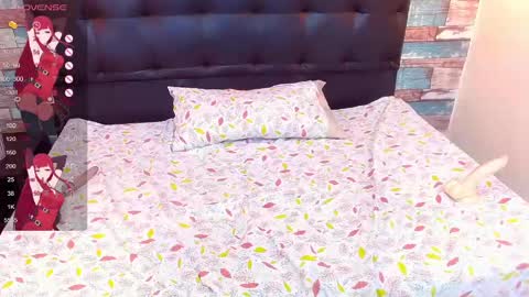 Snapshot of candy_hot88 chatting on February 15, 2025, 5:39 pm sofia perez online show from February 15, 2025, 5:39 pm