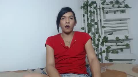 Snapshot of candy_hot_trans chatting on April 11, 2026, 9:52 pm candy_hot_trans online show from April 11, 2026, 9:52 pm
