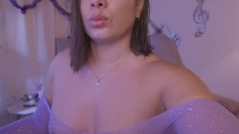 Snapshot of candy_li29 chatting on November 23, 2025, 3:06 am Jamie online show from November 23, 2025, 3:06 am