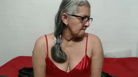 candy online show from October 20, 2025, 1:28 am